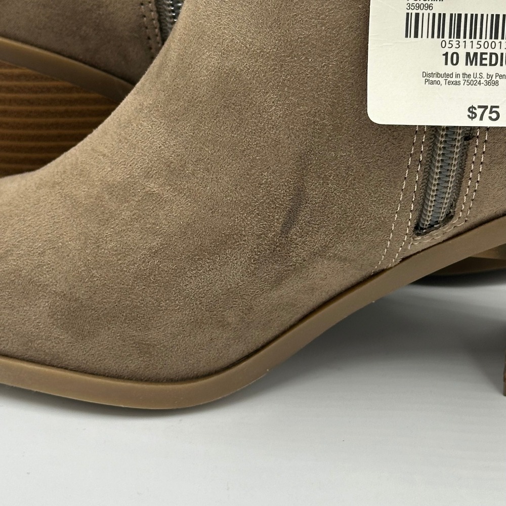 NWD a.n.a Darlin Ankle Booties Womens 10 Brown Faux Suede Studded Stacked Heel - Picture 12 of 12